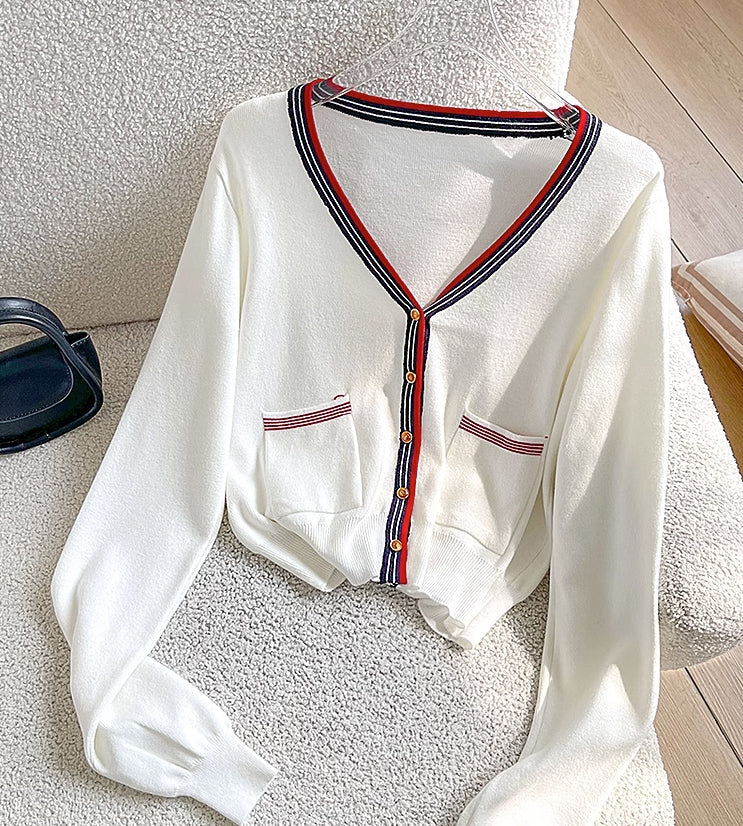 White V-Neck Knitted Cardigan With Contrasting Outlines