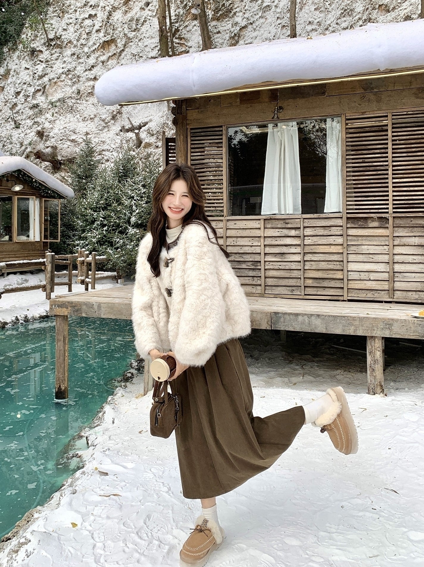 Winter Fashion Faux Fur Trimmed Puffer Coat