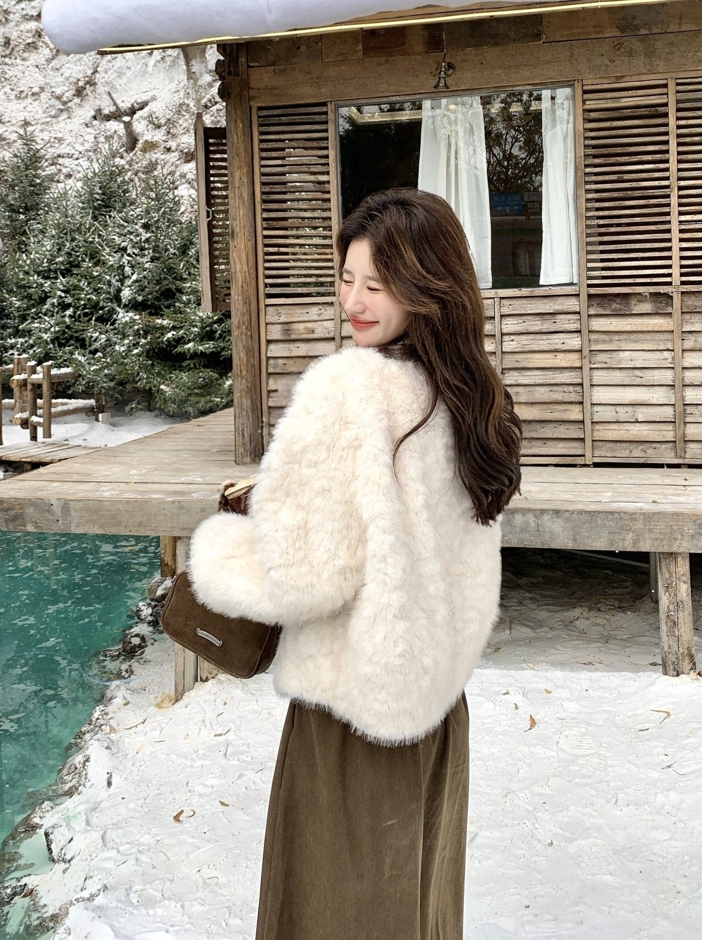 Winter Fashion Faux Fur Trimmed Puffer Coat