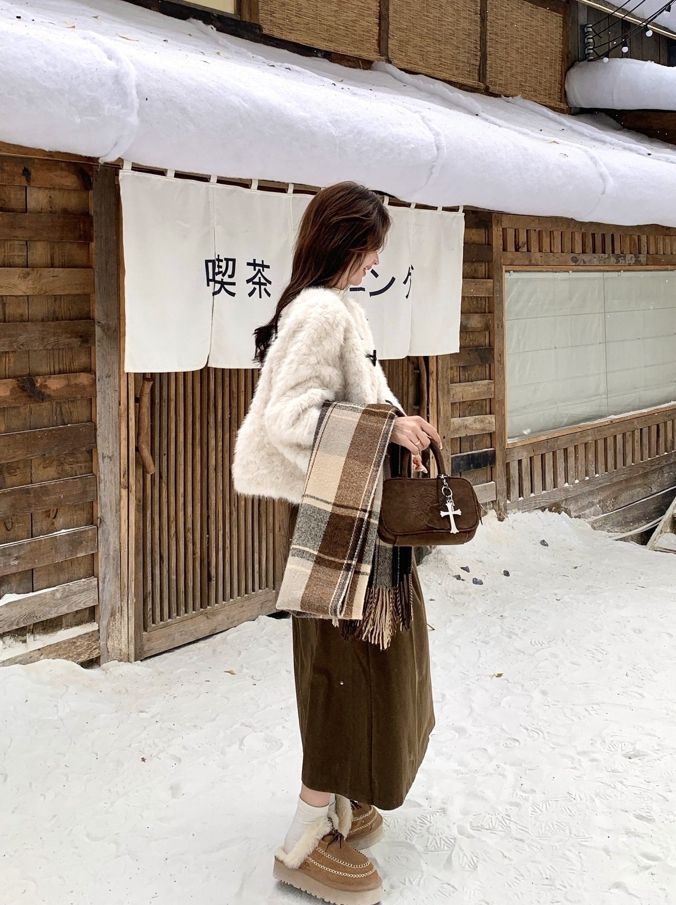 Winter Fashion Faux Fur Trimmed Puffer Coat