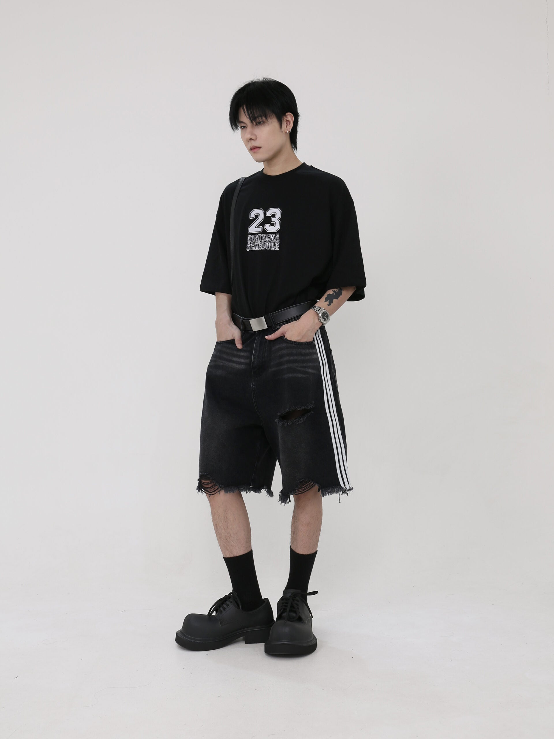 Black Mid-Length Tattered Denim Shorts