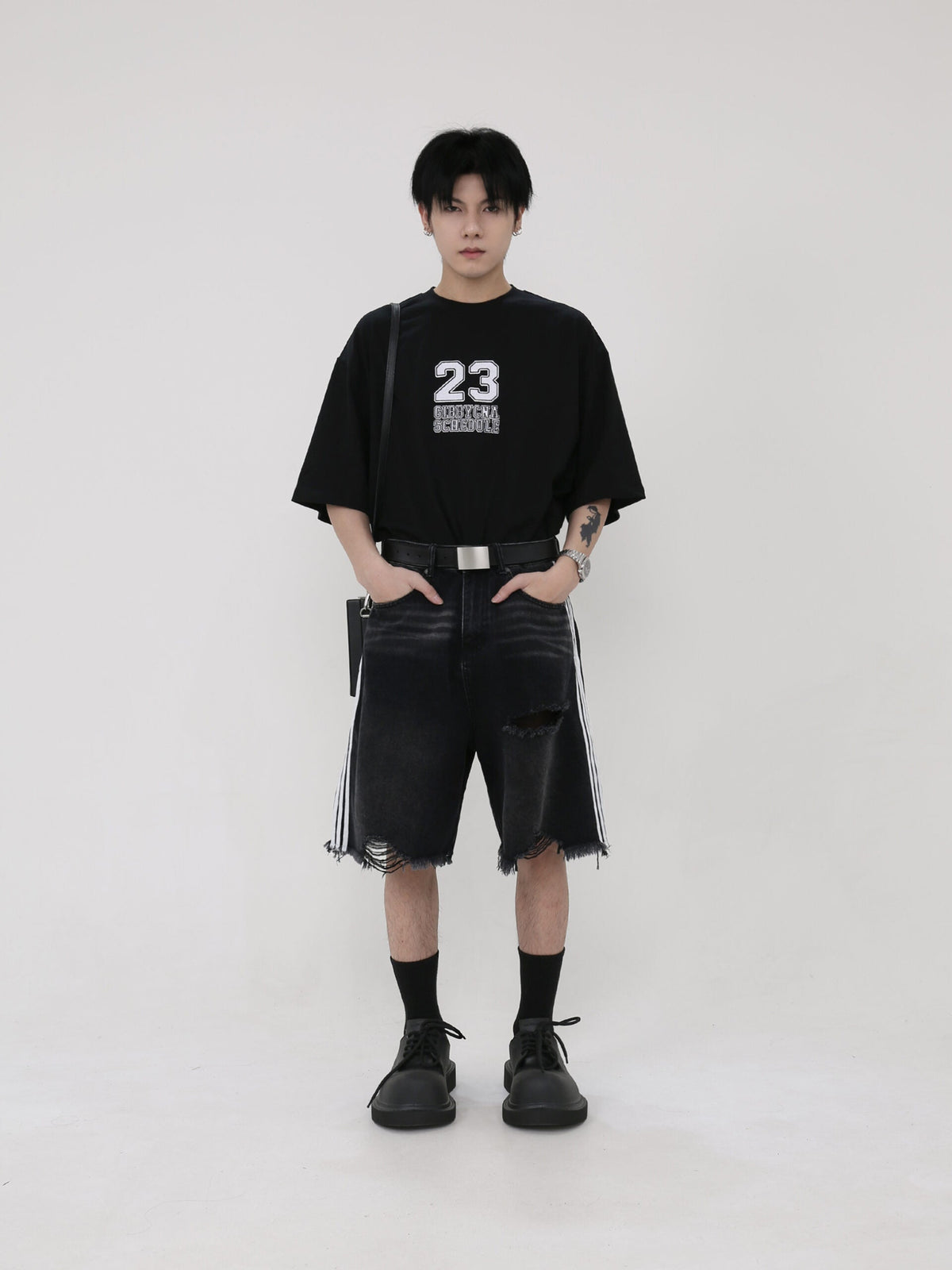 Black Mid-Length Tattered Denim Shorts