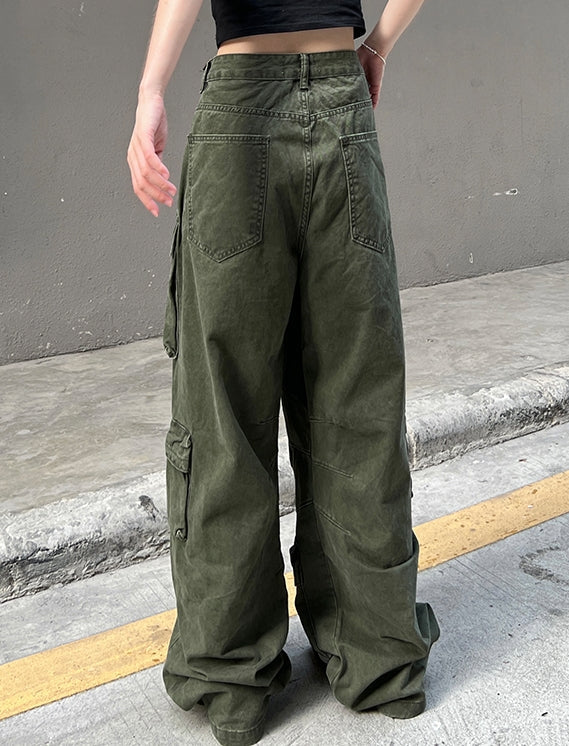 Army Green Multi-Pocket Cargo Jeans