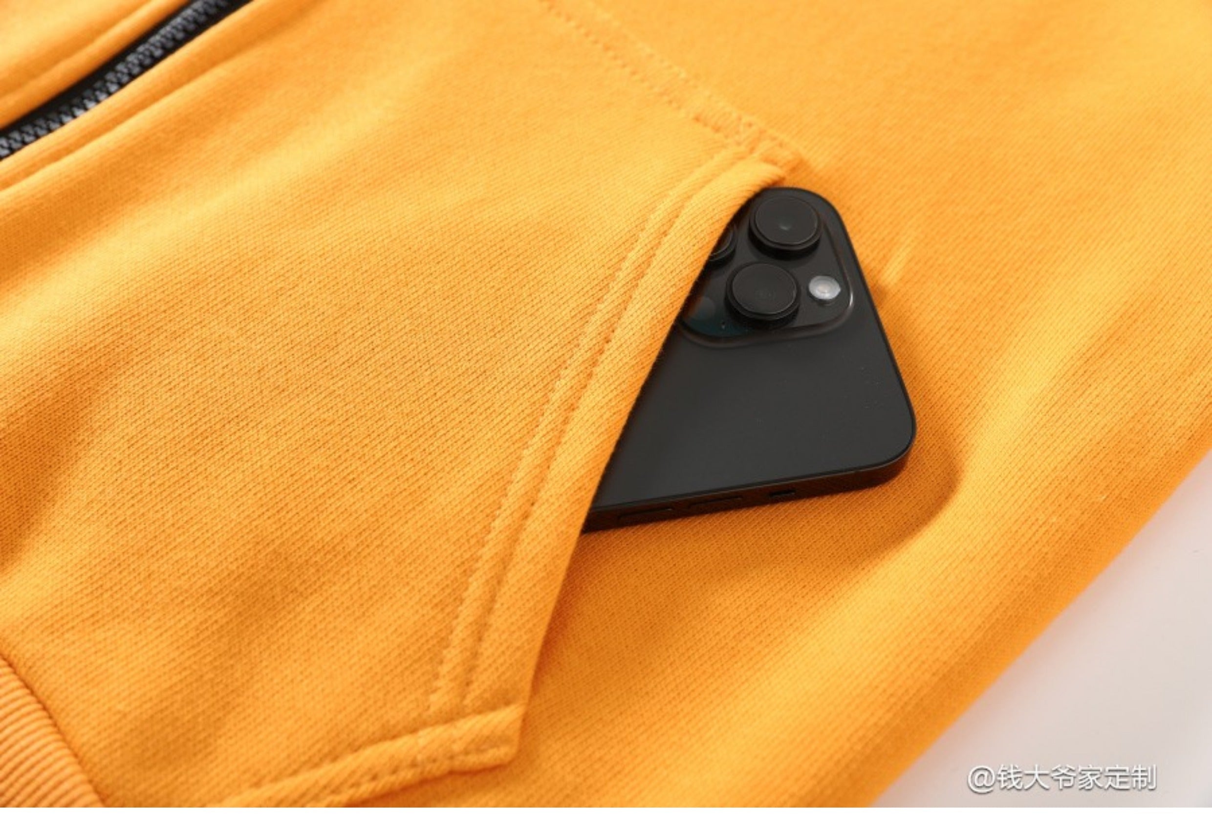 Yellow Tiger Pattern Zip-Up Hoodie