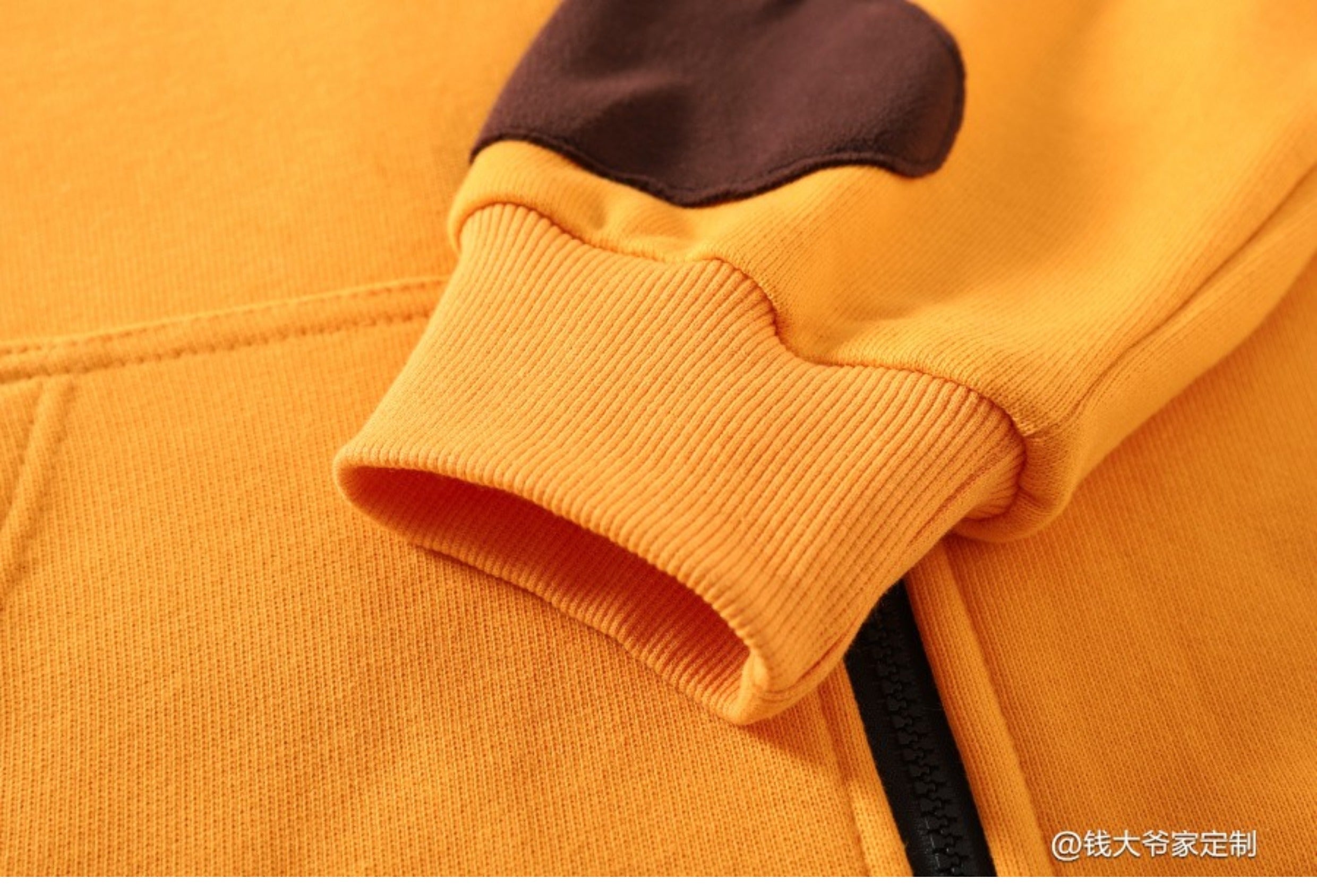 Yellow Tiger Pattern Zip-Up Hoodie
