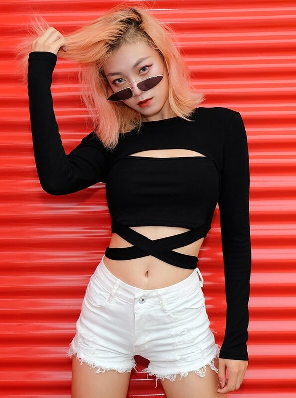 Black Long Sleeve Criss Cross Crop Top