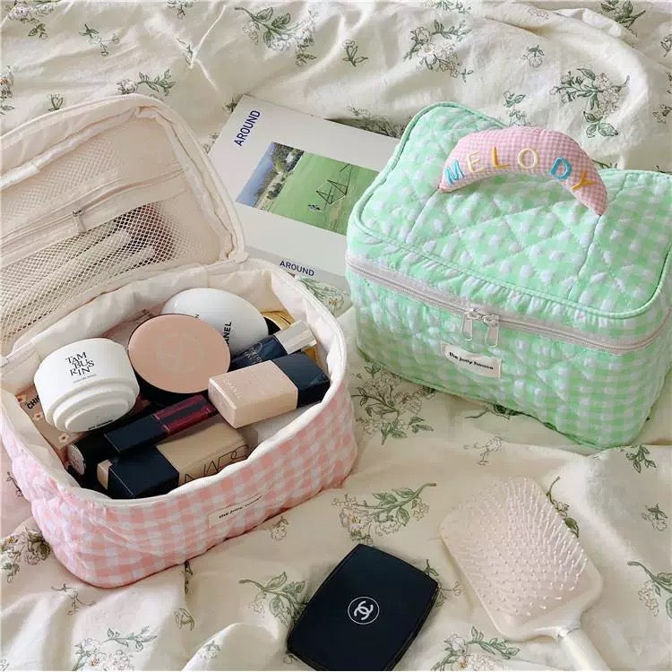 Chic Plaid Cosmetic Bag