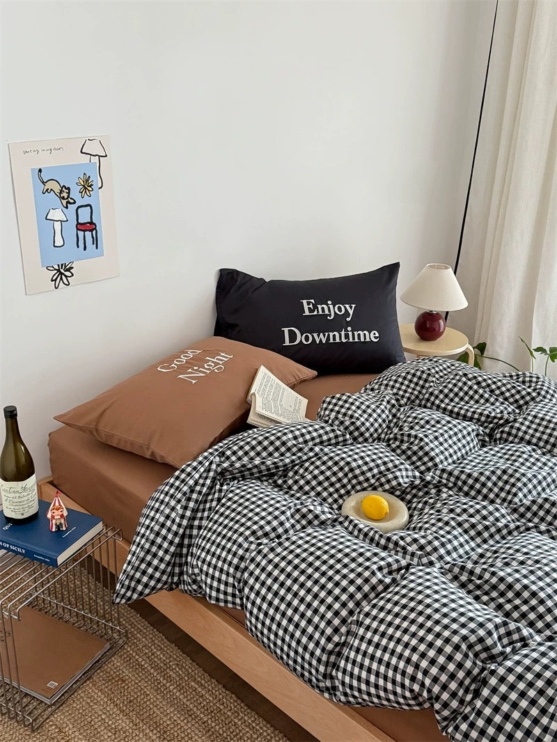Black & Brown Preppy Gingham Bedding Set