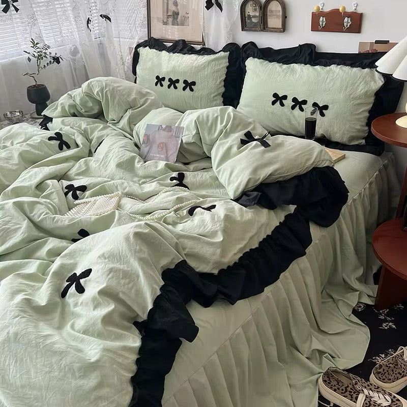 Aesthetic Pink Bedding Set with Bow