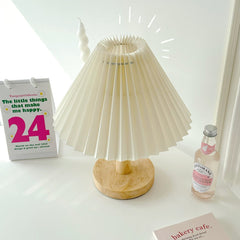 Milk Pleated Table Lamp