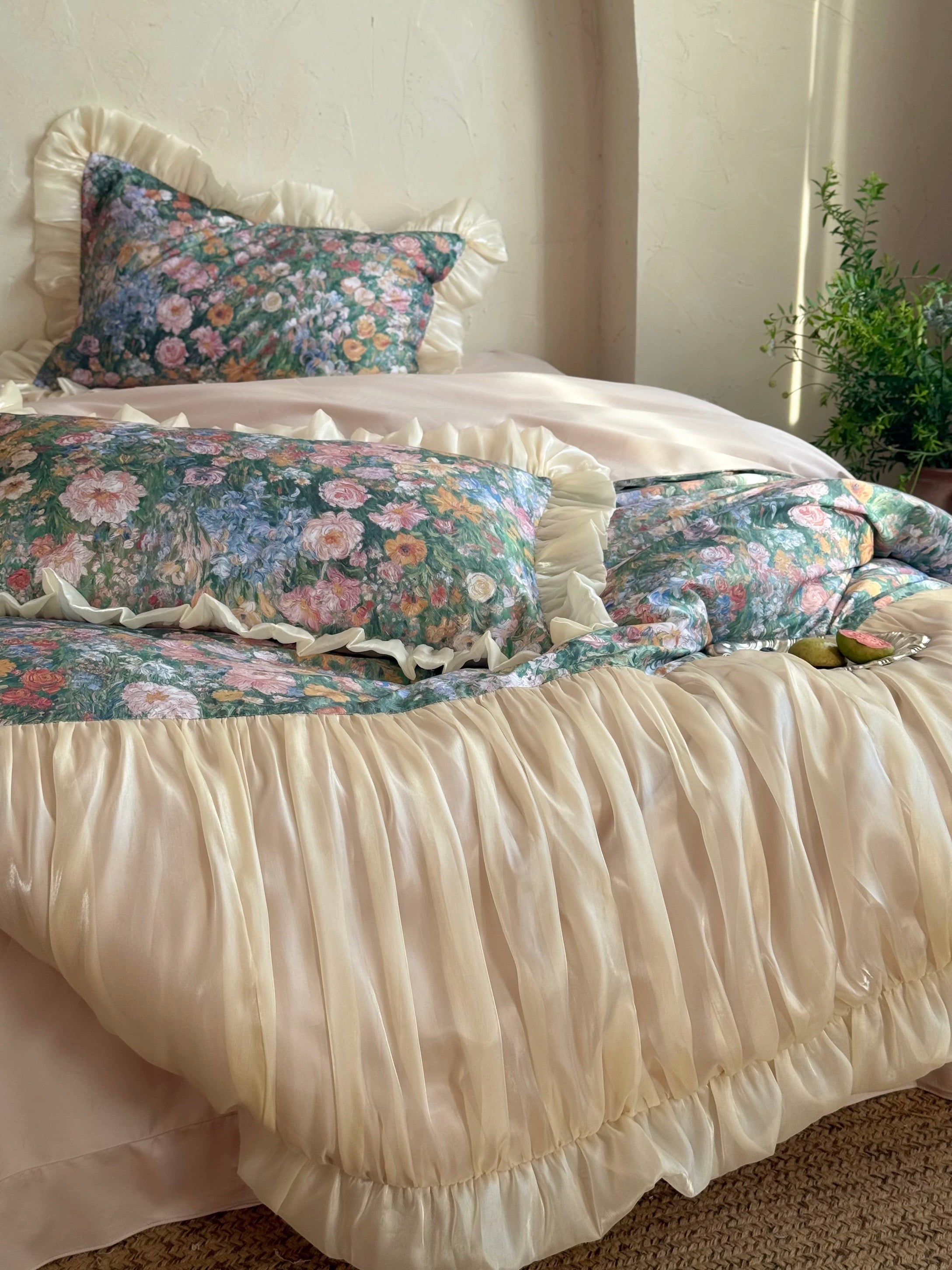 Oil Painting Floral Ruffle Cotton Bedding Set