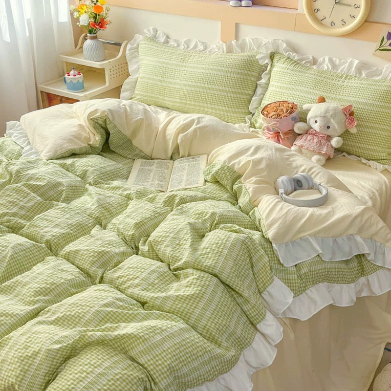 Green & Cream Ruffle Bedding Set