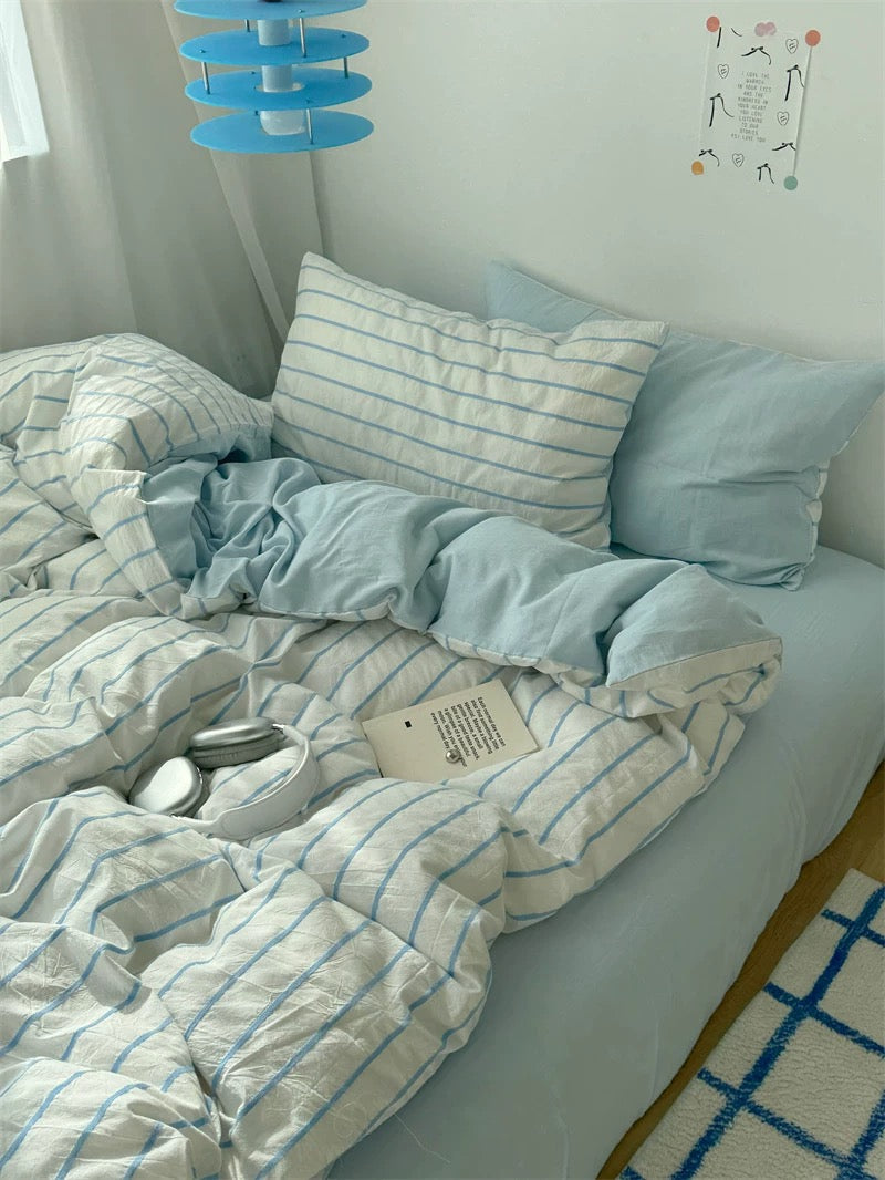 Clean Girl Aesthetic Blue Striped Bedding Set