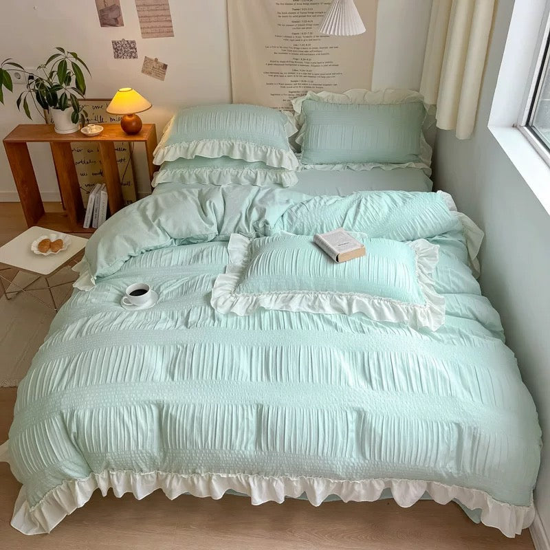 Chic Girl Lace Duvet Cover Set