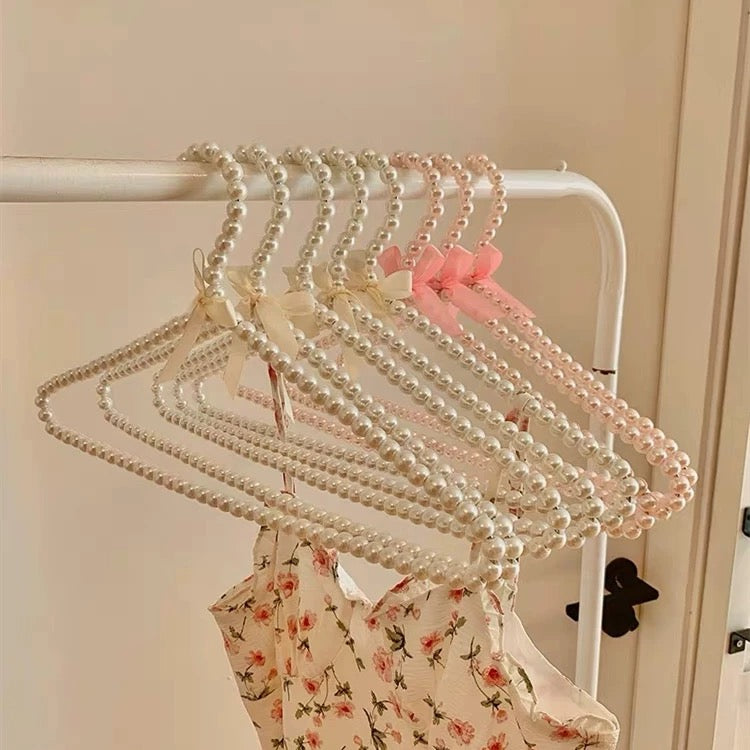 Coquette Pearl Hangers