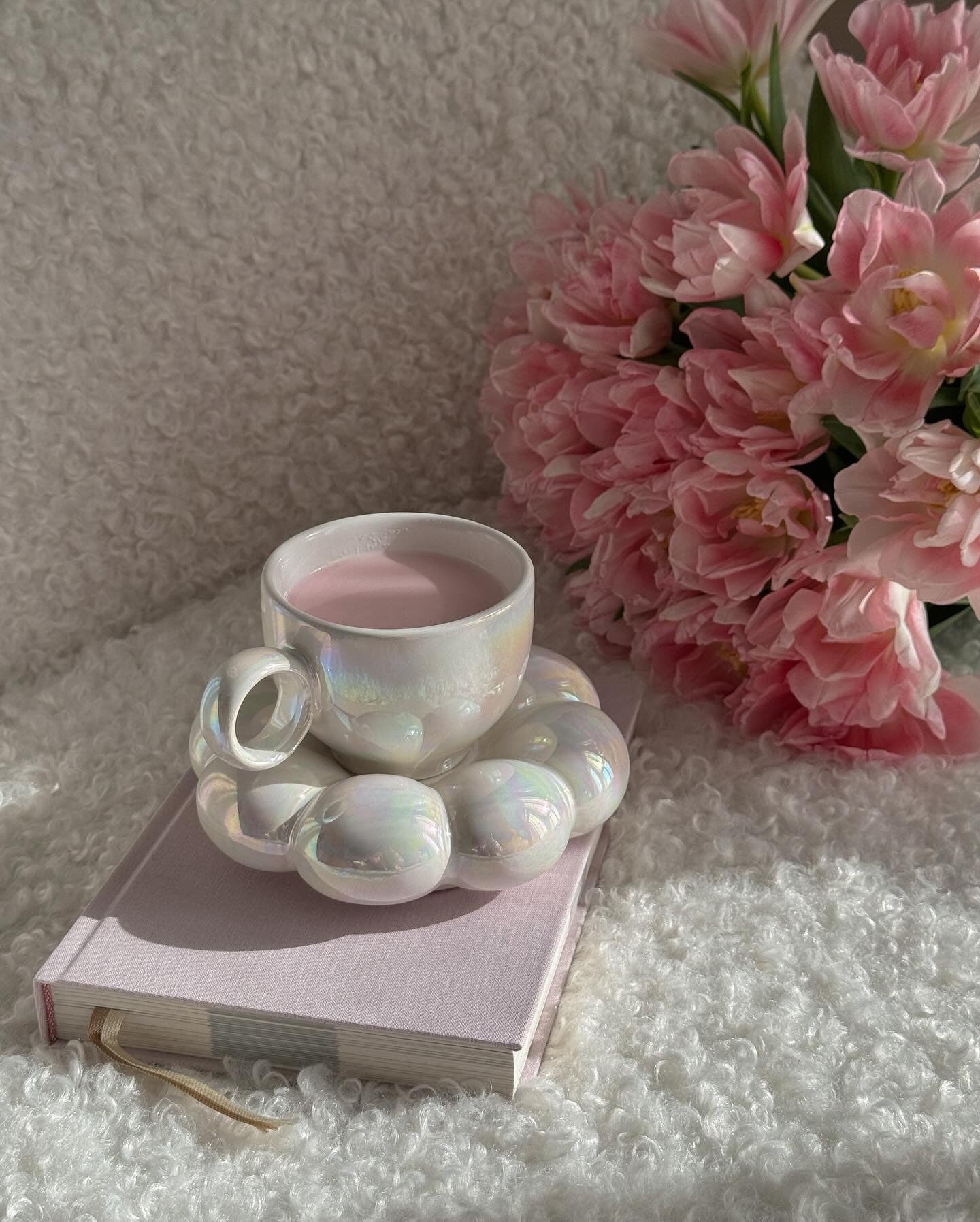 Pink Bubble Mug Set