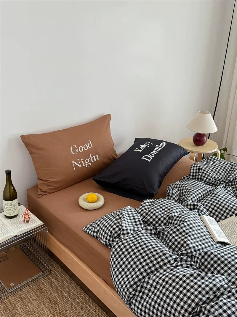 Black & Brown Preppy Gingham Bedding Set