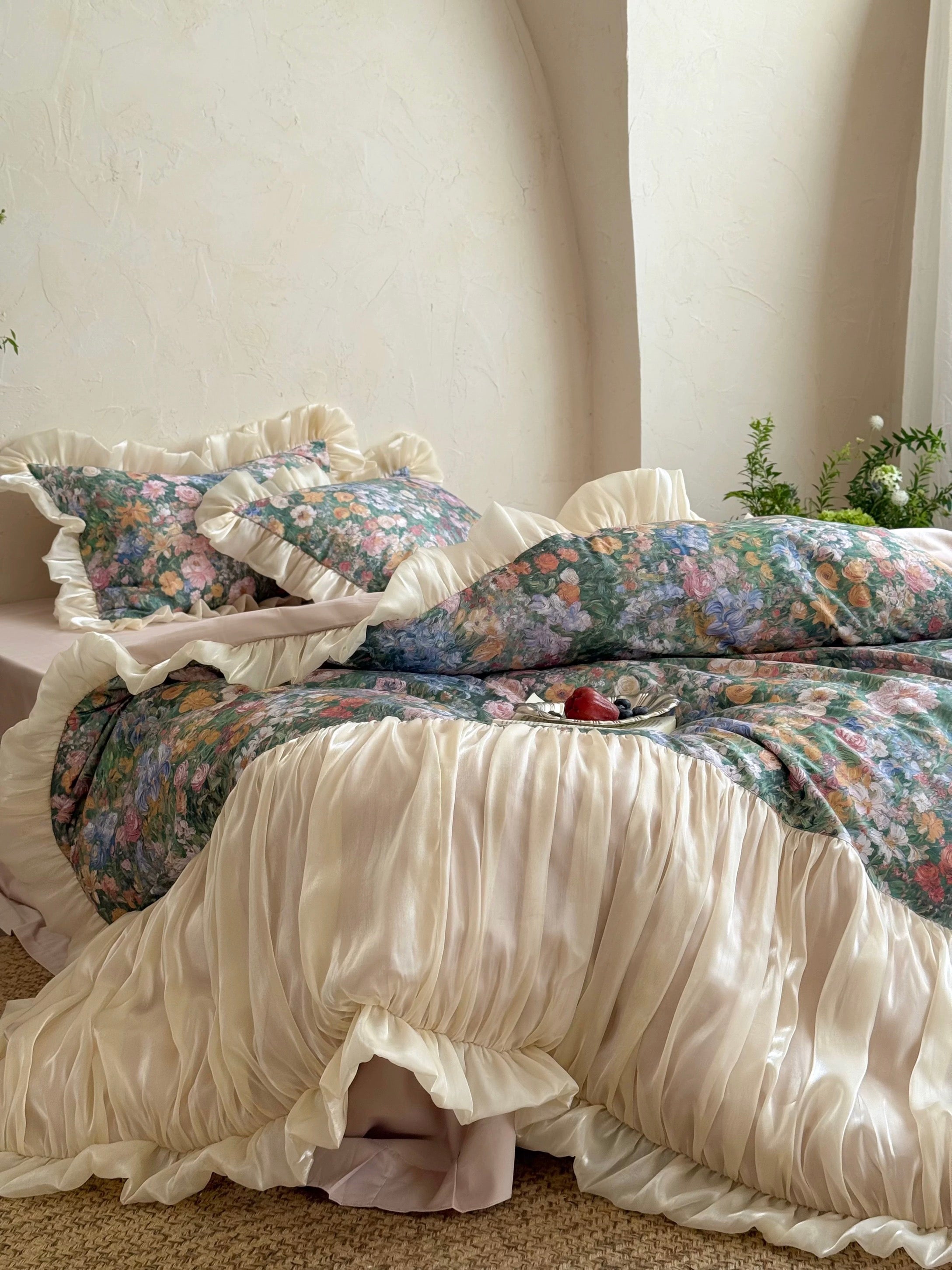 Oil Painting Floral Ruffle Cotton Bedding Set