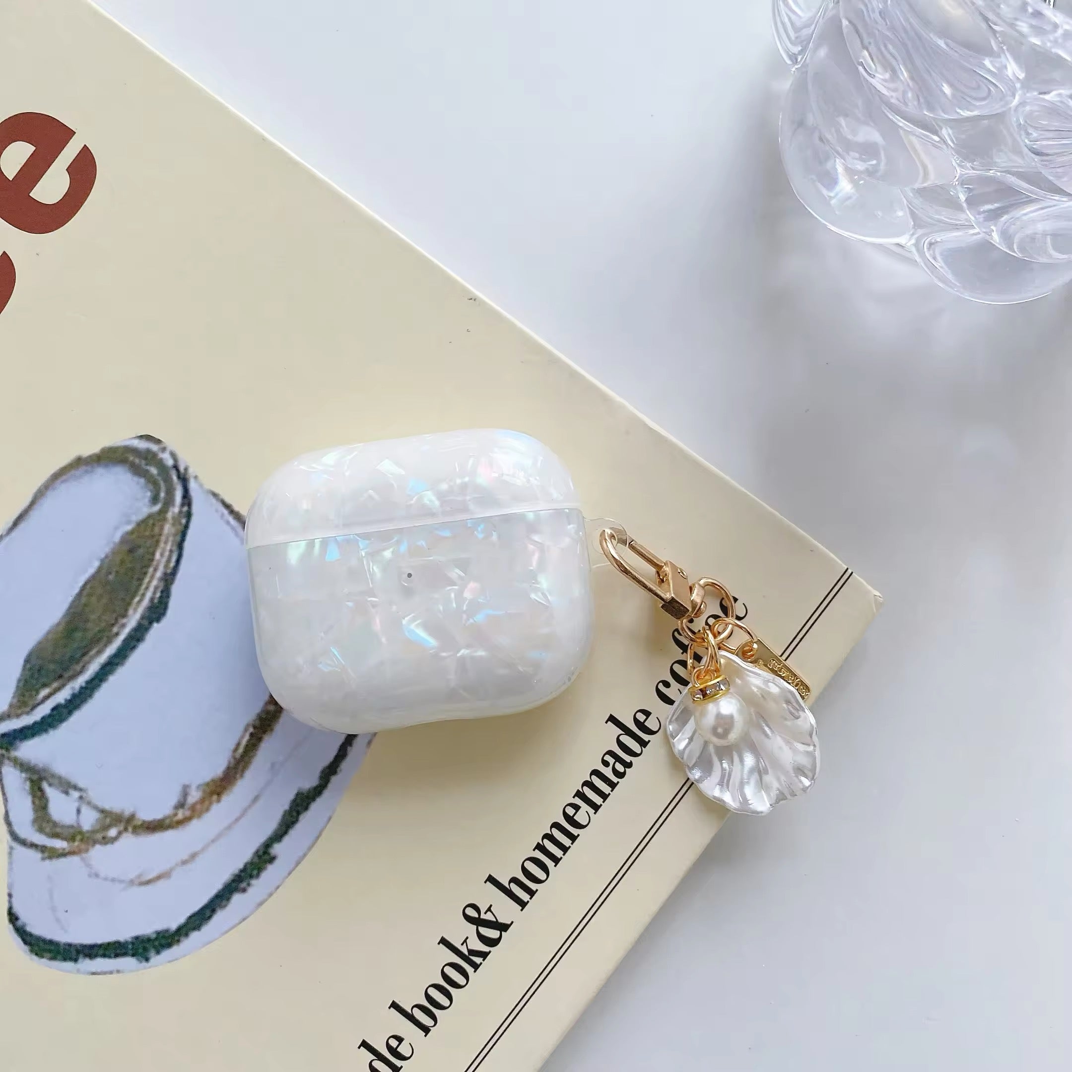 Shell Pastel AirPods Case