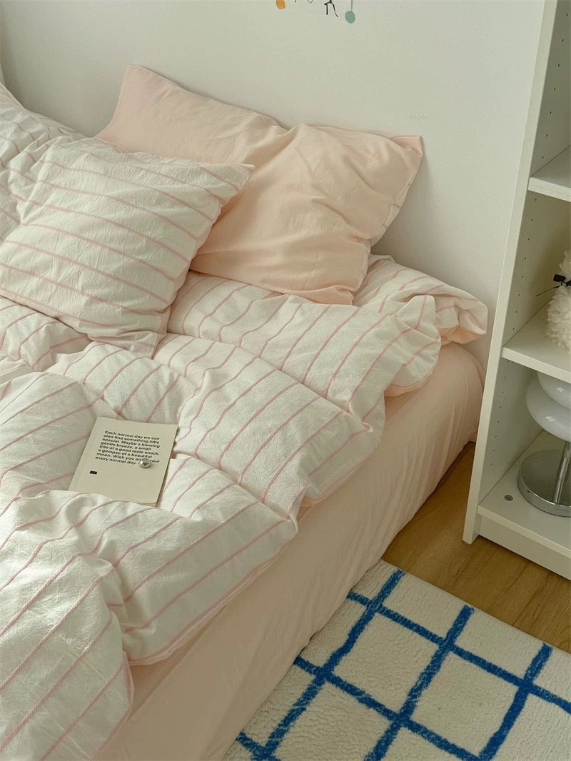 Clean Girl Aesthetic Pink Striped Bedding Set