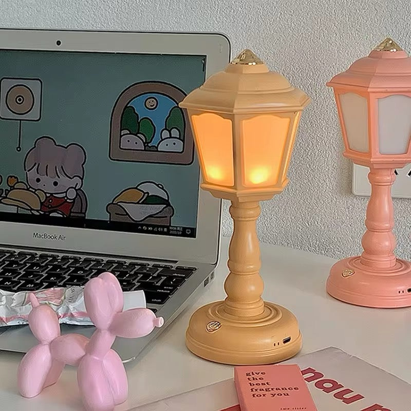 Mini Retro Street Lamp