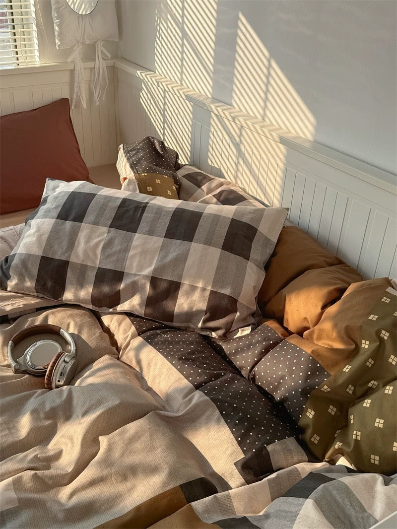 Preppy Brown Patchwork Cotton Bedding Set