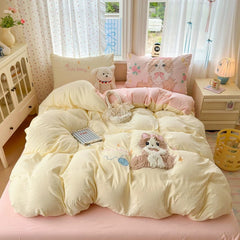 Cute Kitty Yellow Bedding Set